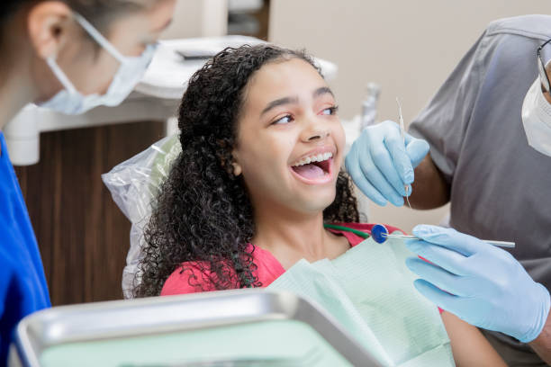 Best Cosmetic Emergency Dentistry in Clare, MI